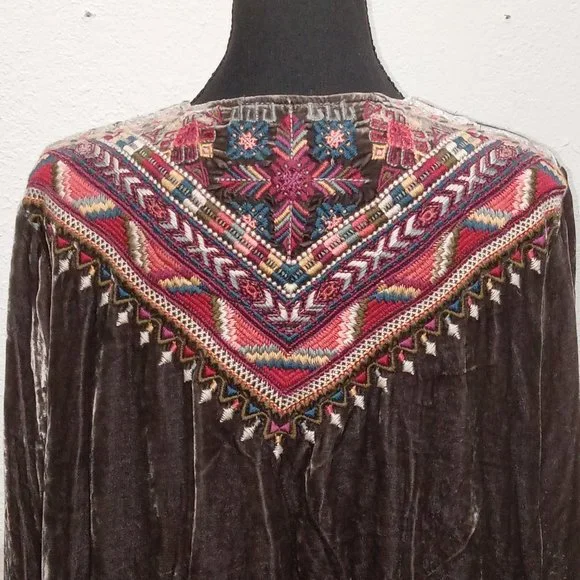 Johnny Was Graphite velour embroidered jacket - Picture 4 of 16